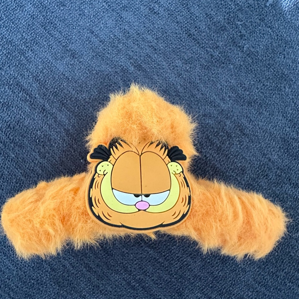 NWT Garfield Hair Claw